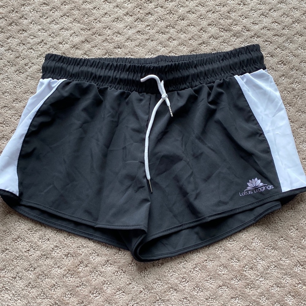 Lotus shorts black and white workout